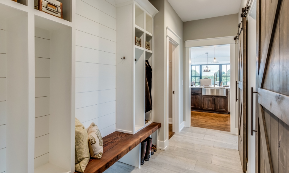 Hal als mudroom inrichten: zo maak je je entree praktisch en stijlvol