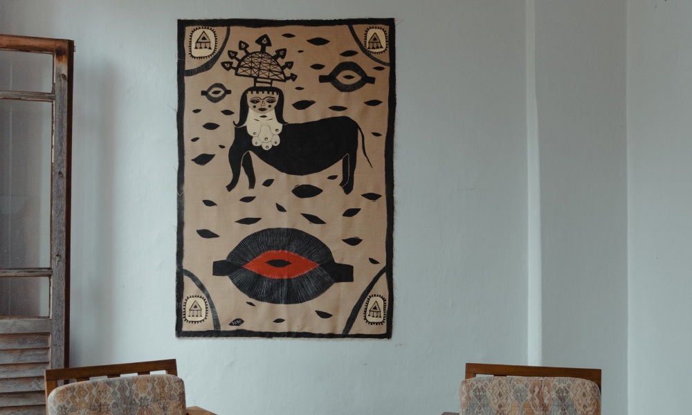 Wanddecoratie kiezen voor je woonkamer: zo maak je van je muur een blikvanger