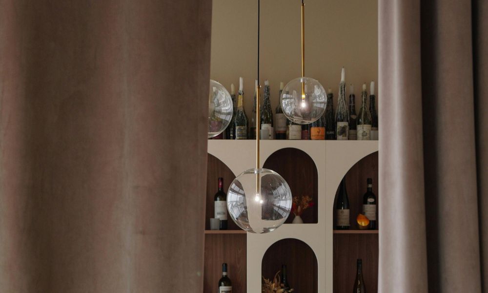 
Verlichting boven de eettafel: hoogte, stijl en lichtsoorten
