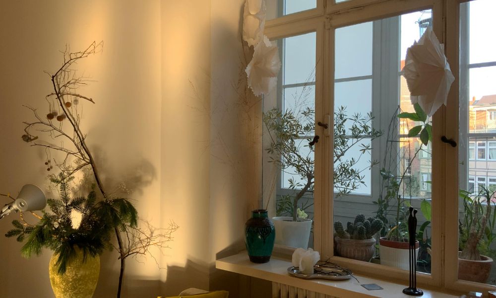 Donkere woonkamer lichter maken? 10 slimme tips voor meer licht en ruimte