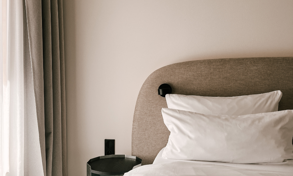 Welke kleur in de slaapkamer? 10 kleuren voor een sfeervolle slaapkamer